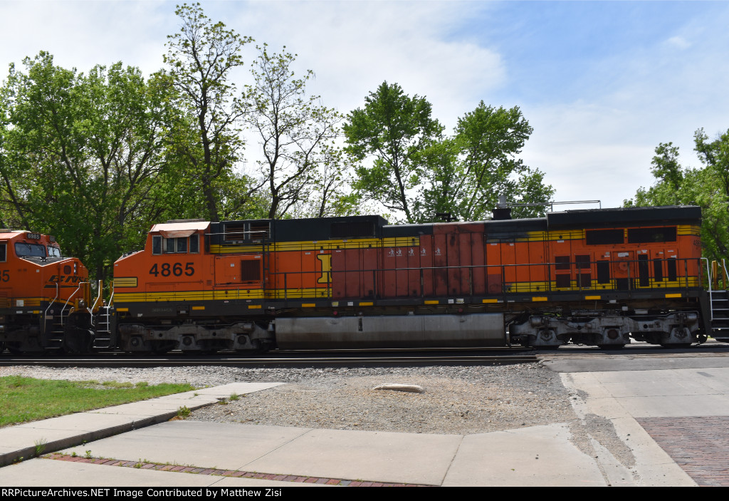 BNSF 4865